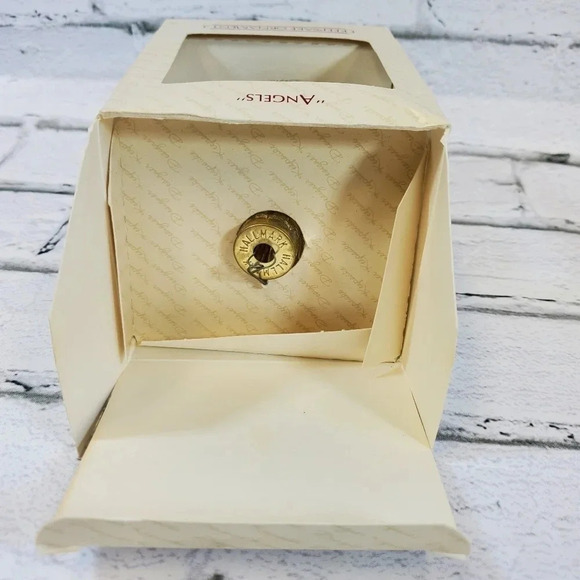 1983 Hallmark Angels Collectable Keepsake Ornament HM1 - Picture 7 of 7